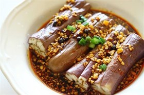 老干妈蒸茄子