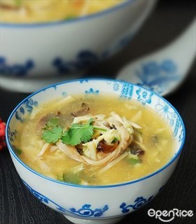 酸辣肚丝汤