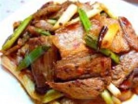 青蒜回锅肉