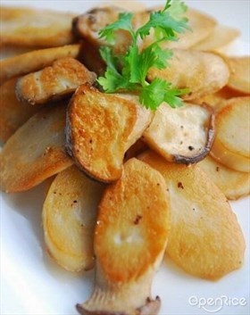 黑椒盐煎杏鲍菇