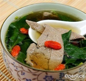枸杞猪肝汤