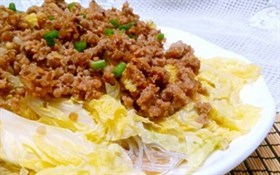 肉末粉丝蒸娃娃菜