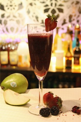 安琪梨杂莓特饮