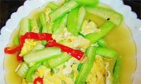 丝瓜炒鸡蛋