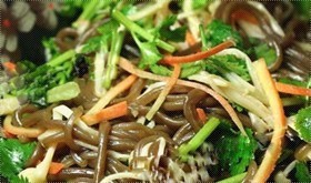 凉拌厥根粉