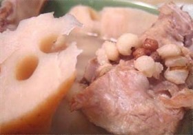 莲藕排骨汤