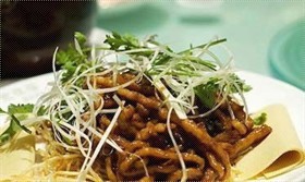 京酱肉丝