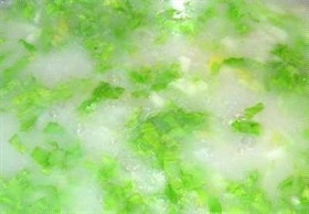 青菜面（适合5-6个月）