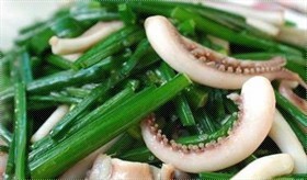 青韭鱿鱼丝