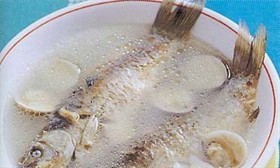 蛤蜊氽鲫鱼