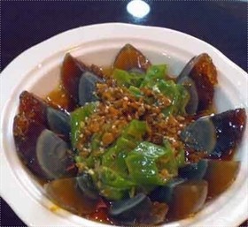 青椒皮蛋 