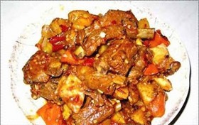 川香土豆烧排骨