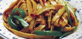 尖椒豆腐皮