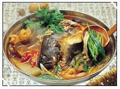 酸菜鲤鱼