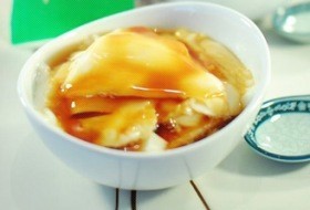 手工焦糖豆腐花