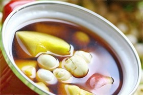 莲子桃子番茄汤