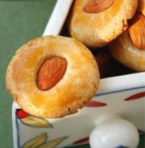 茯苓杏仁酥