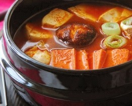 韩式泡菜什锦汤