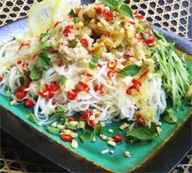 越南猪肉拌米线