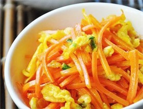 胡萝卜炒鸡蛋