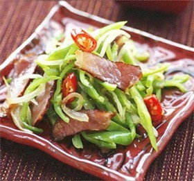 尖椒炒腊肉