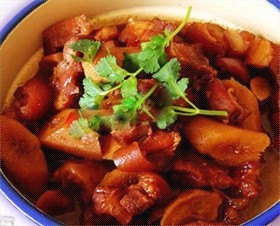 牛蒡红烧肉