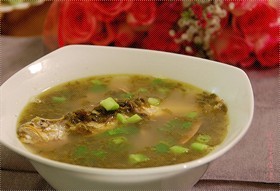 雪菜黄鱼滚汤
