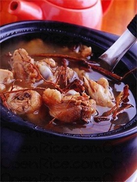 青头菌炖鸡