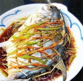 清蒸鲳鱼