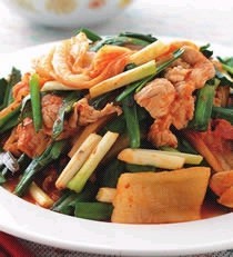 泡菜炒肉片