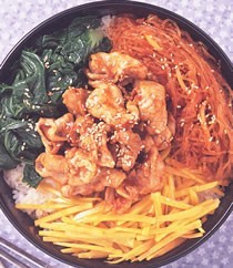 鸡肉拌饭