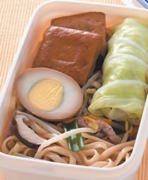 肉丝炒面餐盒
