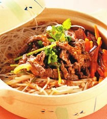 沙茶金菇牛肉煲