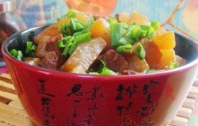 木耳萝卜炖肉