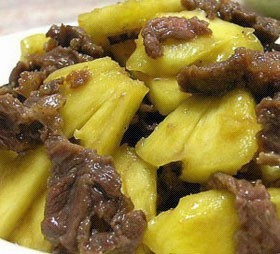 菠萝炒牛肉