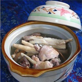 五指毛桃根煲猪脚