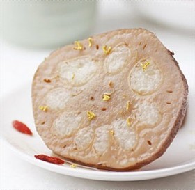 冰糖桂花糯米藕