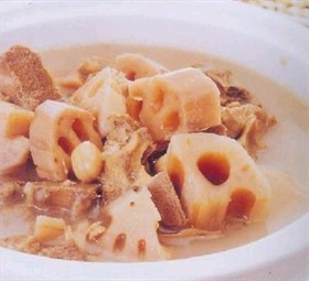 莲藕眉豆骨头汤