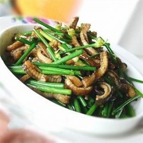 韭菜炒黄鳝