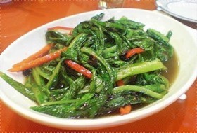 豆豉鲮鱼炒油麦菜
