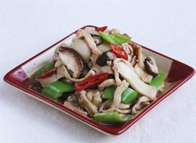 杏鲍菇炒鸡丝