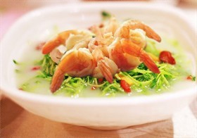 鲜虾扒豆苗