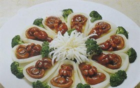 素鲍扒梅花掌