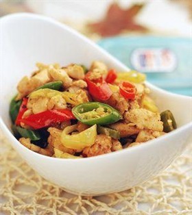 葱爆鸡丁