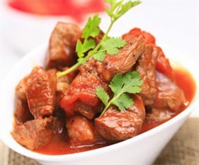 西红柿炖牛肉
