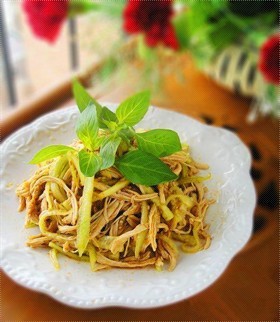 凉拌鸡丝