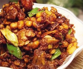 山药肉丁炒黄豆