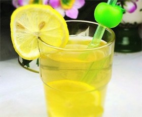 柠檬蜂蜜绿茶