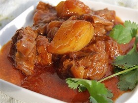 牛肉炖土豆