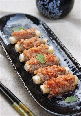 泡菜年糕牛肉卷